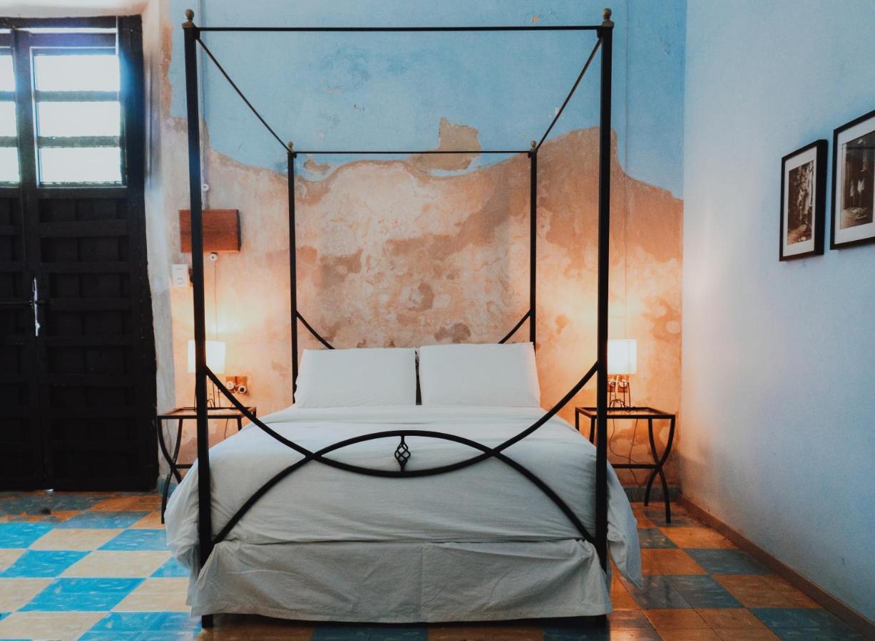 Imix Hotel فالادوليد المظهر الخارجي الصورة